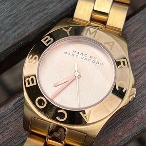 Marc Jacobs gold / bronze watch